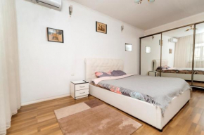 Apartment near the central park